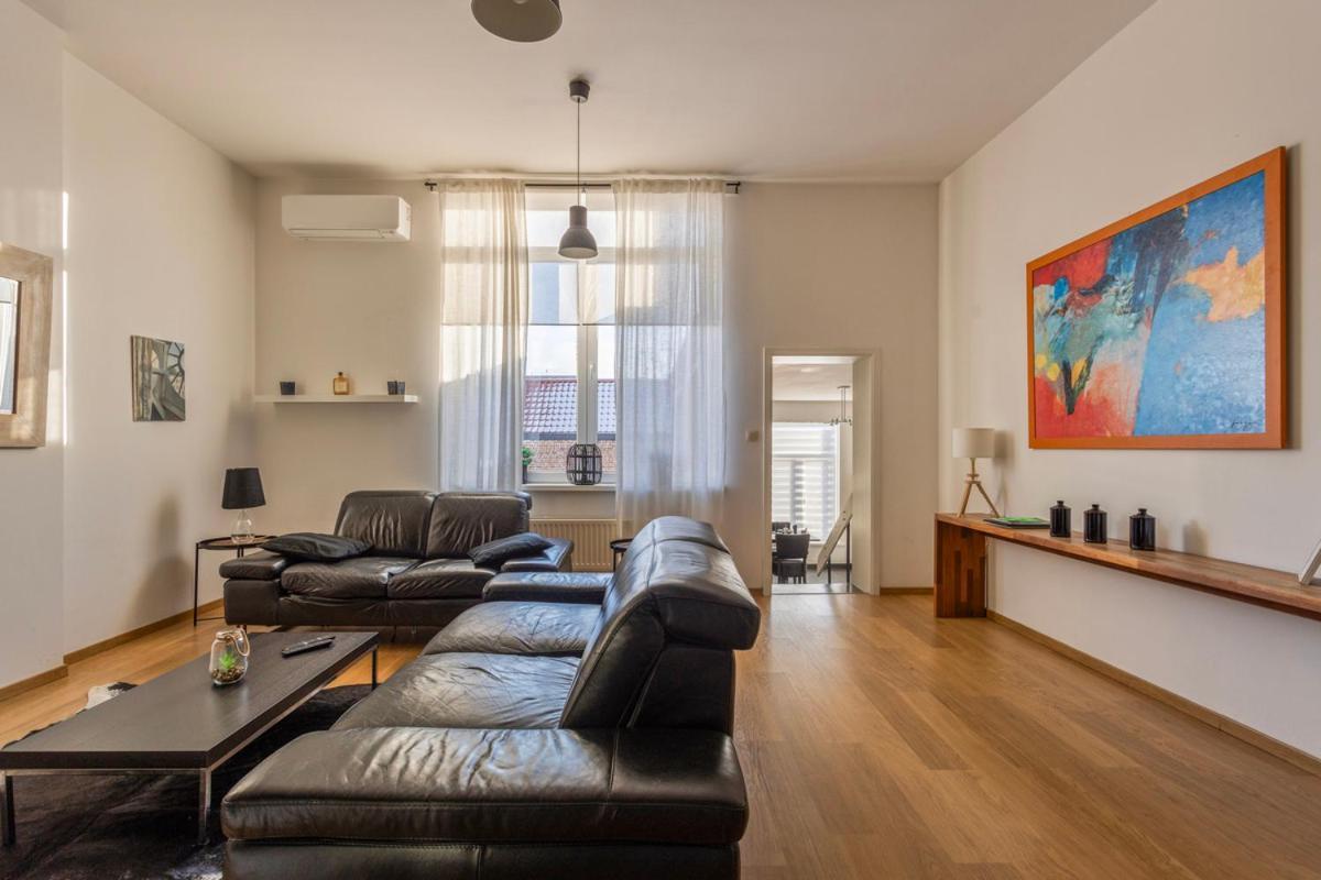 B&B Leopold & Appartementen Σιντ-Τρουίντεν Εξωτερικό φωτογραφία