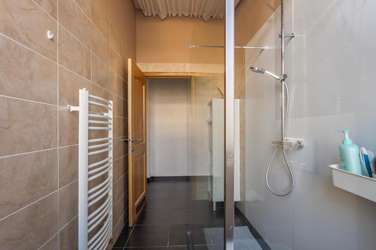 B&B Leopold & Appartementen Σιντ-Τρουίντεν Εξωτερικό φωτογραφία